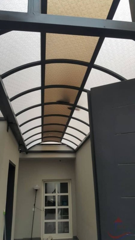 مظلات ممرات أبواب خارجية حماية للأبواب في مكه